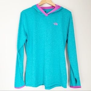 Lightweight Northface Top